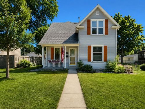 635 12th Ave N, Fort Dodge, IA, 50501-2523 | Card Image