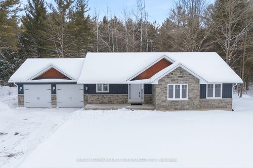 35 Crookston Rd, Madoc, ON, K0K2K0 | Card Image