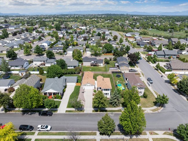 Aerial perspective of suburban area | Image 41