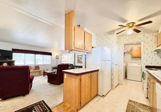 10 Dining to Kitchen and Living | Image 10