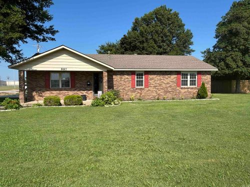 887 S Garfield Ave, Piggott, AR, 72454-3424 | Card Image