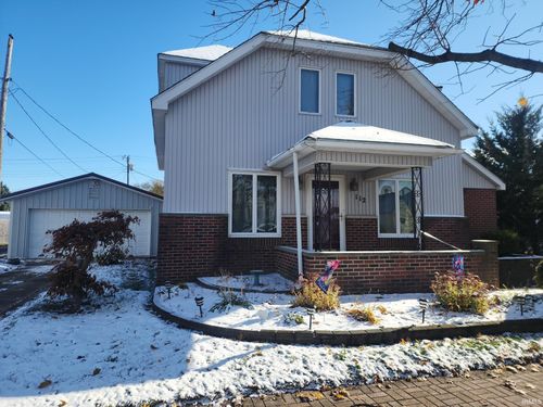 112 E Beckley St, Royal Center, IN, 46978-7017 | Card Image