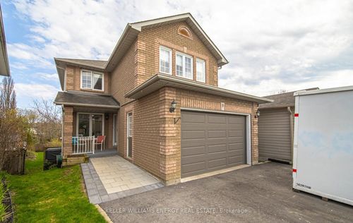 9 Bluehaven Court, Clarington, ON, L1C4Y6 | Card Image