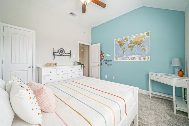 9507 Carson Ln, House other with 5 bedrooms, 3 bathrooms and 2 parking in Iowa Colony TX | Image 41