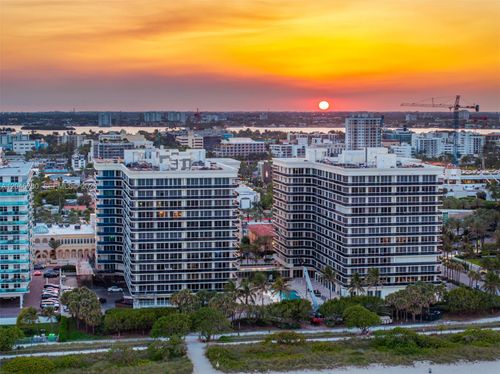 n10f-9595 Collins Ave, Surfside, FL, 33154-2618 | Card Image