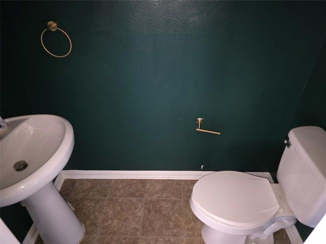 Half bath | Image 8