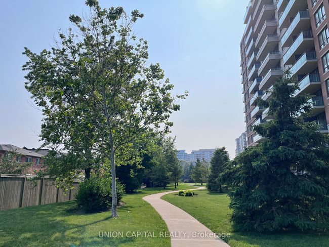 LPH08 - 330 Red Maple Rd, Condo with 1 bedrooms, 1 bathrooms and 1 parking in Richmond Hill ON | Image 20
