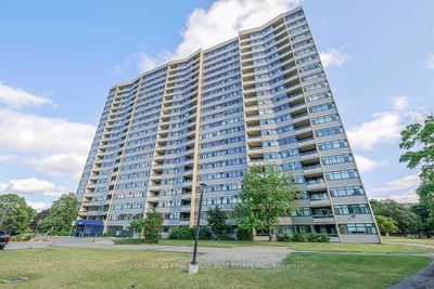 1410 - 2050 Bridletowne Cir, Condo with 3 bedrooms, 2 bathrooms and 1 parking in Toronto ON | Image 3