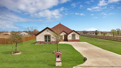 151 Crump Cir, Red Oak, TX, 75154-3201 | Card Image