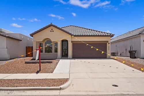12804 Monmouth Ave, Horizon City, TX, 79928-5936 | Card Image