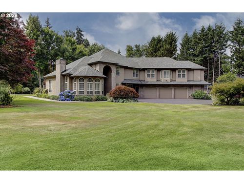 8419 Ne 154th Cir, Battle Ground, WA, 98604-5269 | Card Image