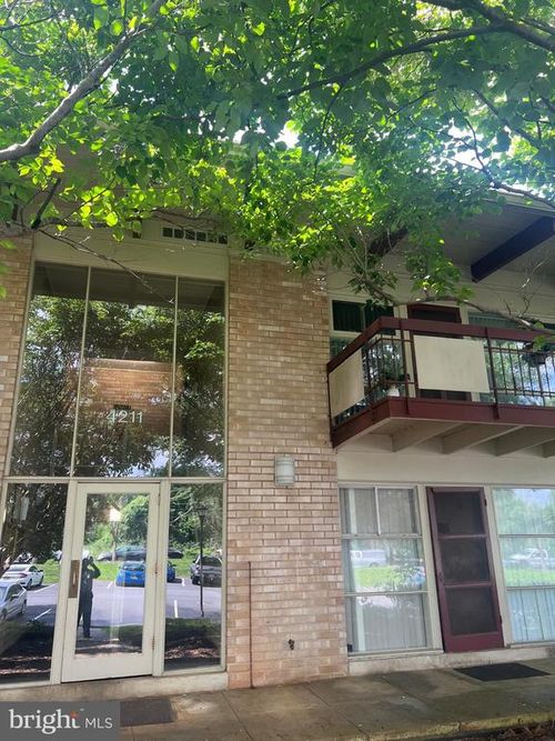 apt-204-4211 Americana Dr, ANNANDALE, VA, 22003-4705 | Card Image