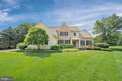 204 Gregg Ln, AVONDALE, PA, 19311-9614 | Card Image