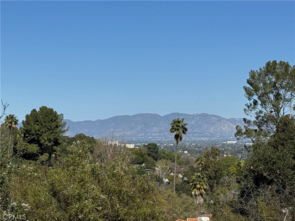 Land in Sherman Oaks 4