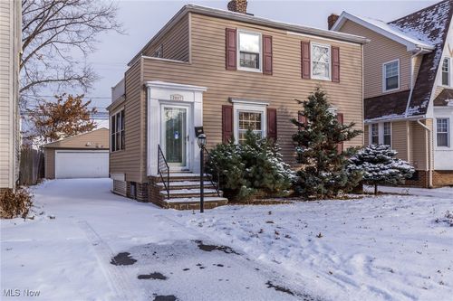 3807 Northampton Rd, Cleveland Heights, OH, 44121-2028 | Card Image