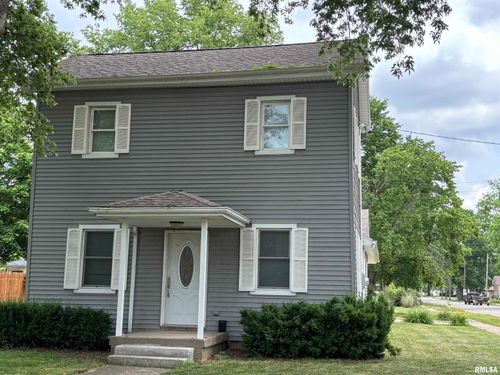 600 Edward St, Henry, IL, 61537-1220 | Card Image