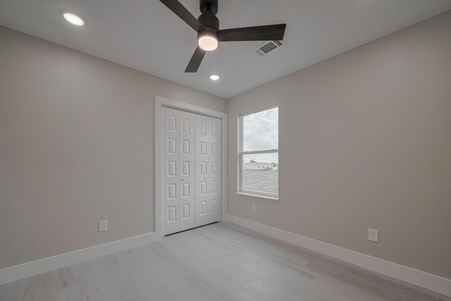837 22 Nd St, House other with 2 bedrooms, 2 bathrooms and null parking in San Leon TX | Image 29