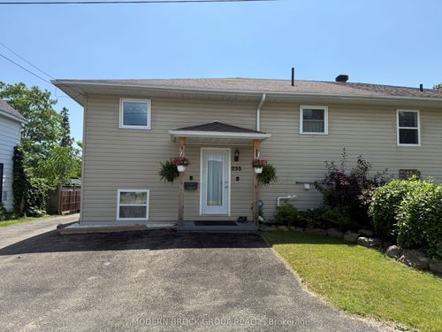 235 Wood St W, Prescott, ON, K0E1T0 | Card Image