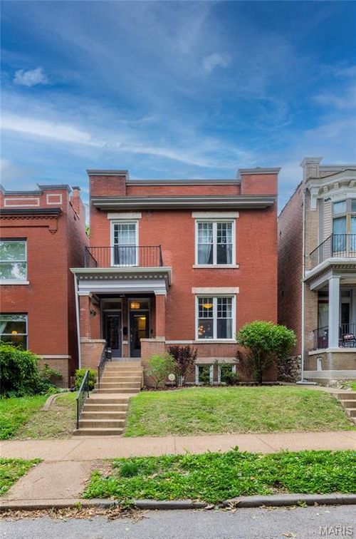3865 Connecticut St, Saint Louis, MO, 63116-4838 | Card Image