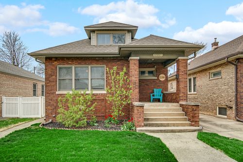 12210 Ann St, Blue Island, IL, 60406-1042 | Card Image