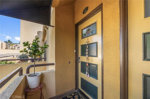 20-25712 Le Parc, Lake Forest, CA, 92630-5922 | Card Image