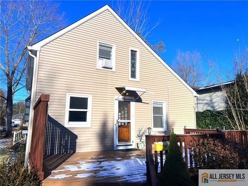 11 Plainsboro Rd, CRANBURY, NJ, 08512-3209 | Card Image