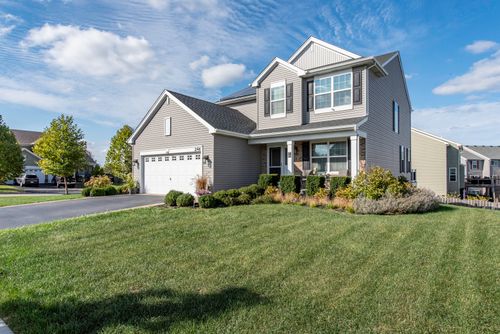 246 Telluride Ln, Fox Lake, IL, 60020-2273 | Card Image