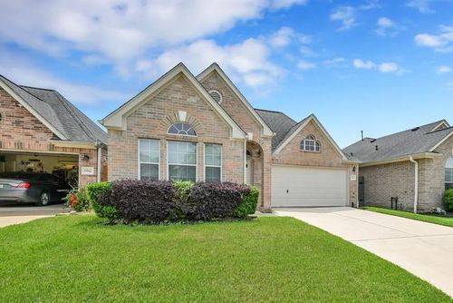 15838 Pleasant Green Cir, Tomball, TX, 77377-2517 | Card Image