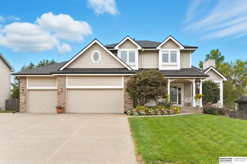 13760 Camden Ave, Omaha, NE, 68164-6143 | Card Image