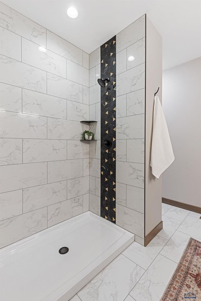 1230 Pinnacle Ct, Townhouse with 2 bedrooms, 2 bathrooms and null parking in Rapid City SD | Image 26