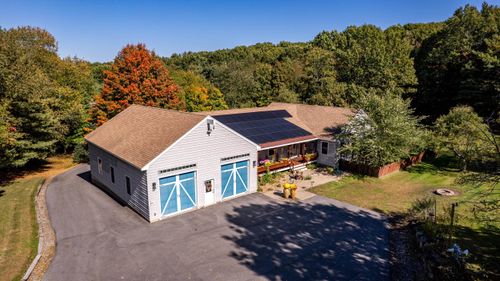 69b Winnicut Road, North Hampton, NH, 03862 | Card Image
