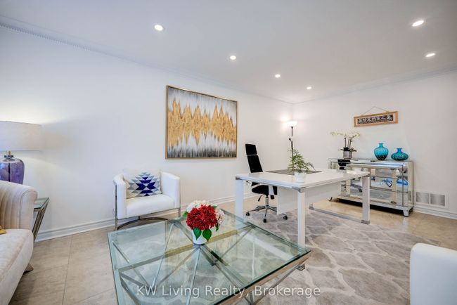 48 Brookshill Cres, House other with 7 bedrooms, 6 bathrooms and 11 parking in Richmond Hill ON | Image 8