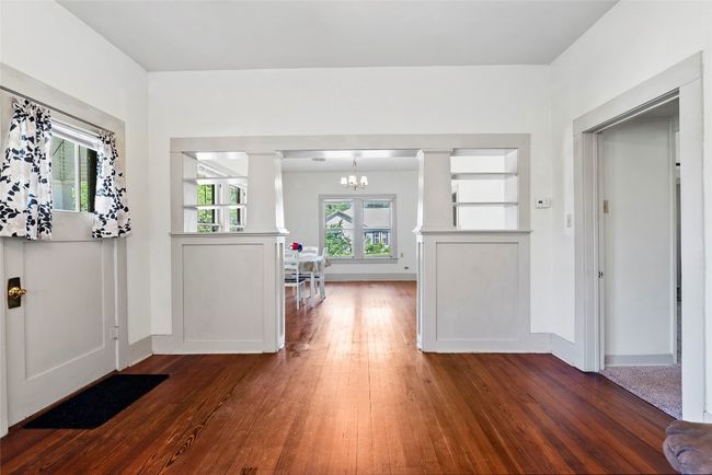 1115 N Avenue C, House other with 2 bedrooms, 1 bathrooms and 2 parking in Elgin TX | Image 10