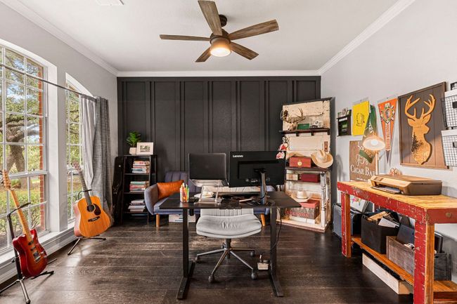Enjoy a bright workspace with a picturesque view right from your desk | Image 4