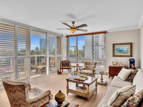apt-409-3675 N Country Club Dr, Aventura, FL, 33180-1705 | Card Image