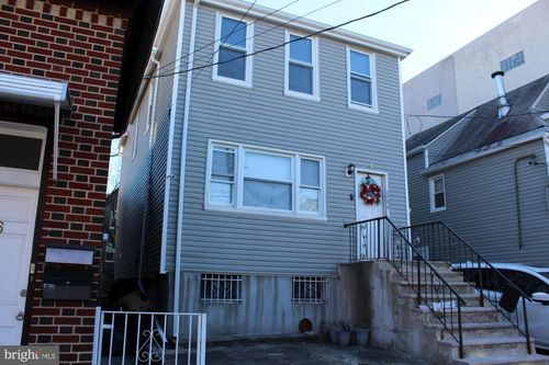 6904 Jackson St, West New York, NJ, 07093-1856 | Card Image