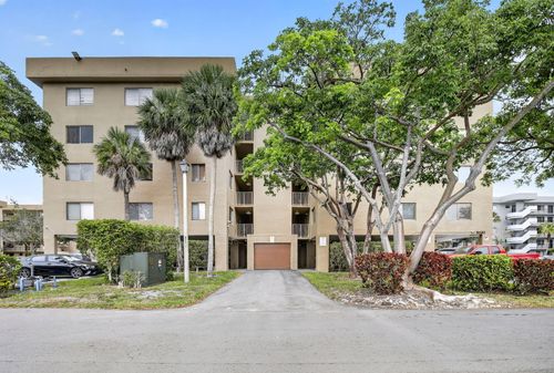 414-8030 Hampton Blvd, North Lauderdale, FL, 33068-5650 | Card Image