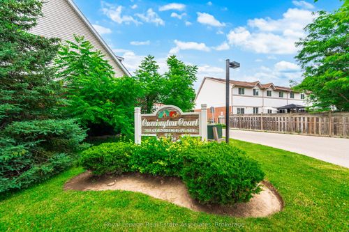 5-360 Cornridge Pl, Waterloo, ON, N2T2N9 | Card Image