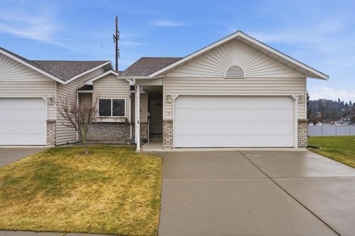 1948 S Century Ln, Spokane Valley, WA, 99037-8332 | Card Image