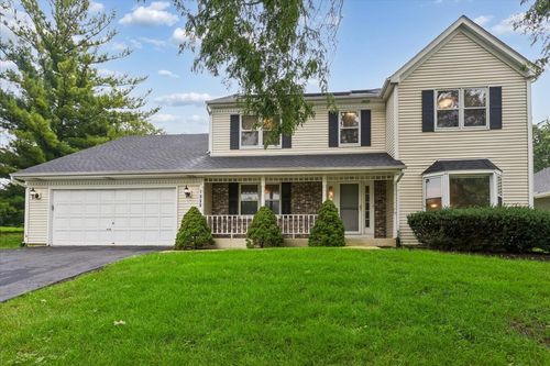 1056 Fox Valley Dr, Aurora, IL, 60504-5832 | Card Image