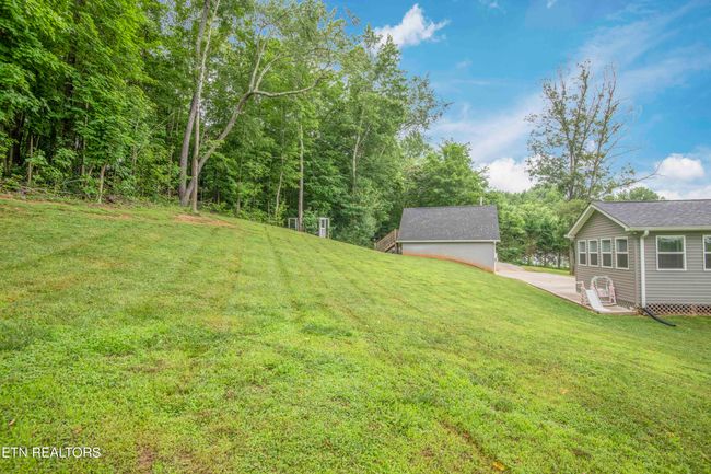 1359 Byrd Cir, House other with 3 bedrooms, 2 bathrooms and null parking in Kingston TN | Image 4