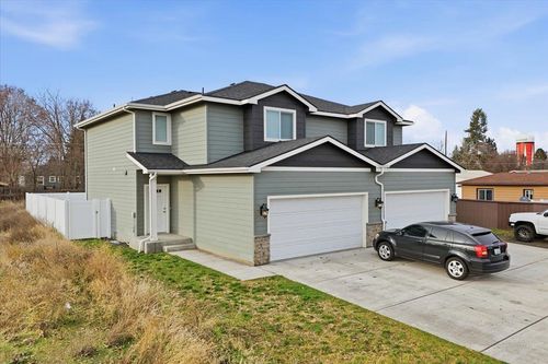 2715 N Boeing Rd Rd, Millwood, WA, 99206 | Card Image