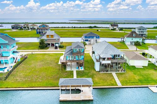 1900 Laguna Harbor Cove Blvd, Port Bolivar, TX, 77650 | Card Image