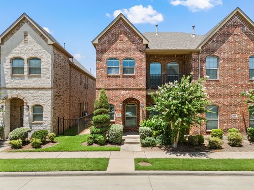 4261 Comanche Dr, Carrollton, TX, 75010-3301 | Card Image