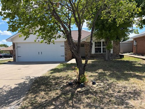 1412 Gregory Dr, San Angelo, TX, 76905-4212 | Card Image