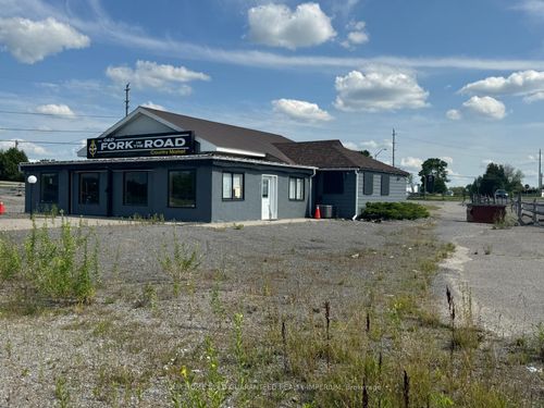 2989 Lakefield Rd, Lakefield, ON, K0L2H0 | Card Image