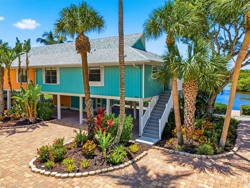 a4-27671 Bay Point Ln, Bonita Springs, FL, 34134-3992 | Card Image