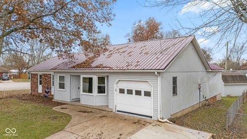 2235 Hargan Dr, Madison, IN, 47250-2363 | Card Image