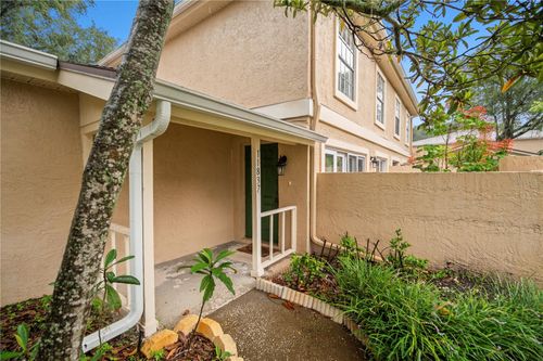 11837-11837 Wildeflower Place, TEMPLE TERRACE, FL, 33617 | Card Image