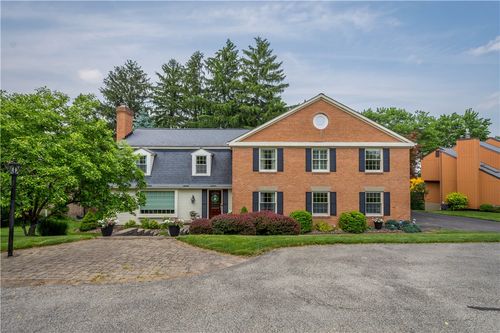 1061 Apple Hill Ln, Allison Park, PA, 15101-2001 | Card Image
